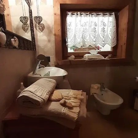 Chalet-tabia Al Sol Montagna Dolomiti Pecol